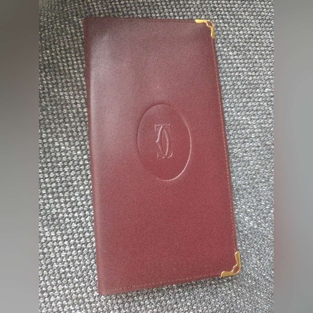 Cartier EUC Vintage Burgundy Leather Wallet